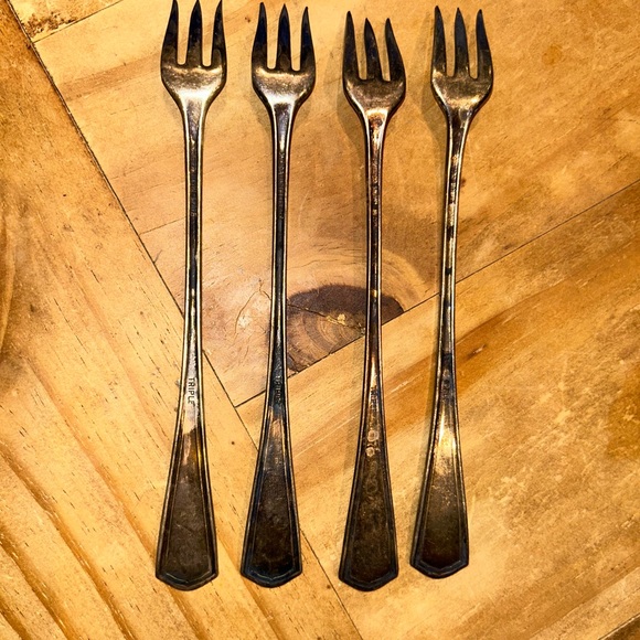 Shellfish Forks 🦐 - Picture 3 of 4